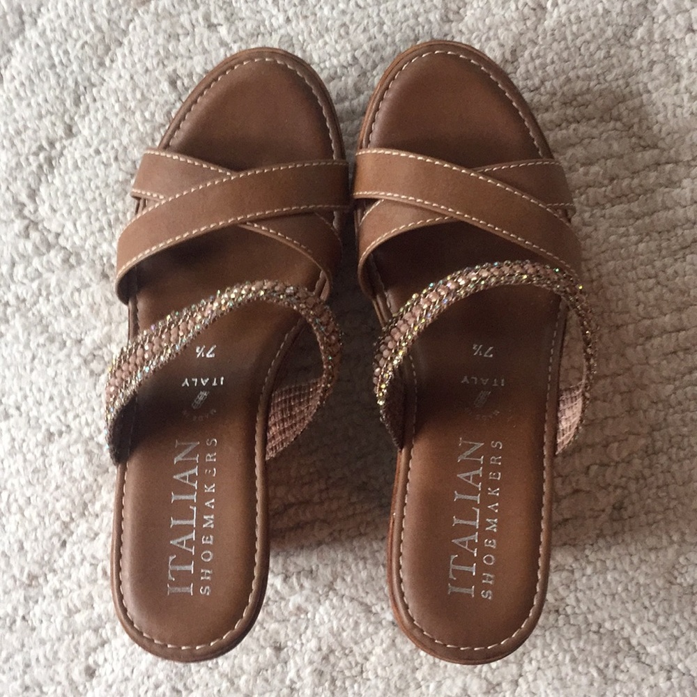Italian Shoemaker wedge 4 in slides size 7.5